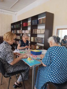Сегодня, 21 августа, на базе Государственного бюджетного учреждения социального обслуживания «Комплексный центр социального обслуживания населения Горняцкого района города Макеевки», в рамках партийного проекта «Старшее...