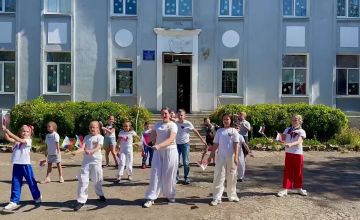 В рамках проекта "Дворовые практики" в Центре детского и юношеского творчества № 1 города Макеевки 21 августа 2026 года был проведён яркий и патриотический день, посвящённый Дню Государственного флага Российской Федерации!