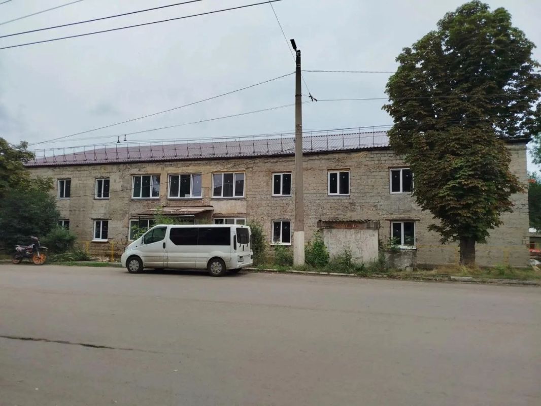 В Макеевке полным ходом идет капитальный ремонт амбулатории №4: как преображается медучреждение В Макеевке полным ходом идет капитальный ремонт амбулатории №4: как преображается медучреждение