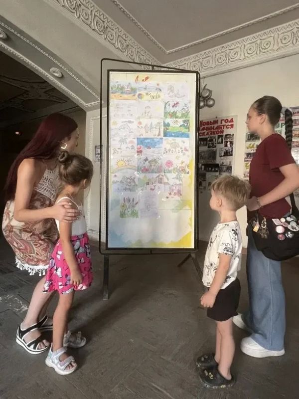 Уже несколько лет подряд август в нашем городе проходит под знаком масштабной акции «Культурный Донбасс» Уже несколько лет подряд август в нашем городе проходит под знаком масштабной акции «Культурный Донбасс»