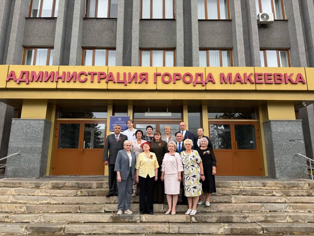 В Макеевке состоялось памятное мероприятие, посвящённое Дню освобождения города от немецко-фашистских захватчиков В Макеевке состоялось памятное мероприятие, посвящённое Дню освобождения города от немецко-фашистских захватчиков