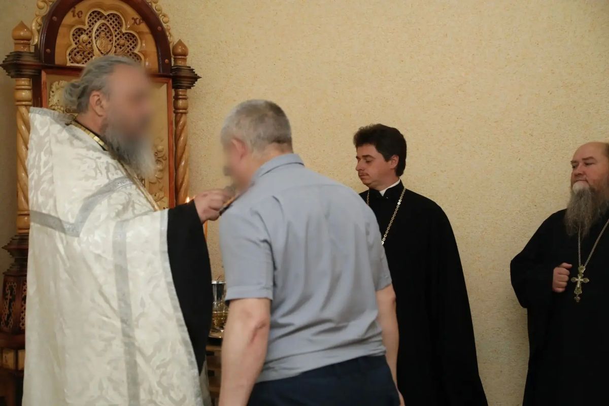 Личный состав ГУФСИН России по Донецкой Народной Республике принял участие в богослужении Личный состав ГУФСИН России по Донецкой Народной Республике принял участие в богослужении