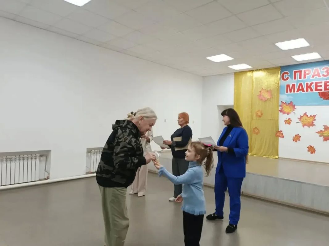 «Главное — сердцем не стареть!»: как прошел праздник мудрости и вдохновения «Главное — сердцем не стареть!»: как прошел праздник мудрости и вдохновения