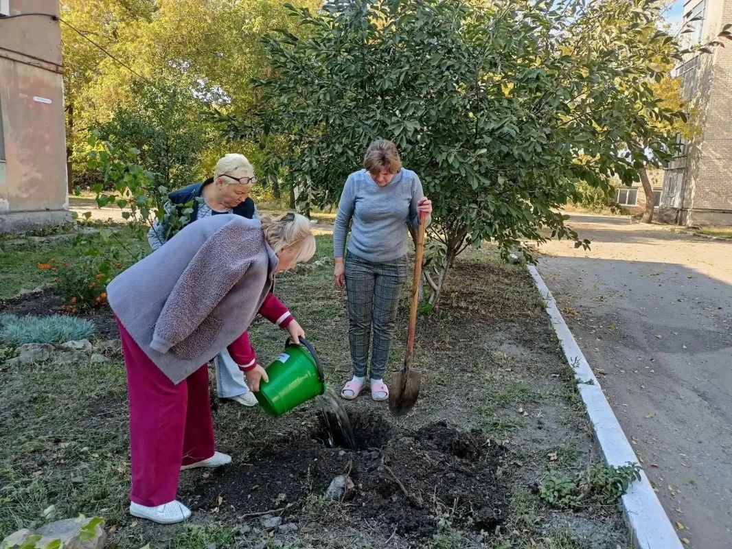 Сегодня, 7 октября 2026 года, свой день рождения отмечает Владимир Владимирович Путин – Президент Российской Федерации Сегодня, 7 октября 2026 года, свой день рождения отмечает Владимир Владимирович Путин – Президент Российской Федерации