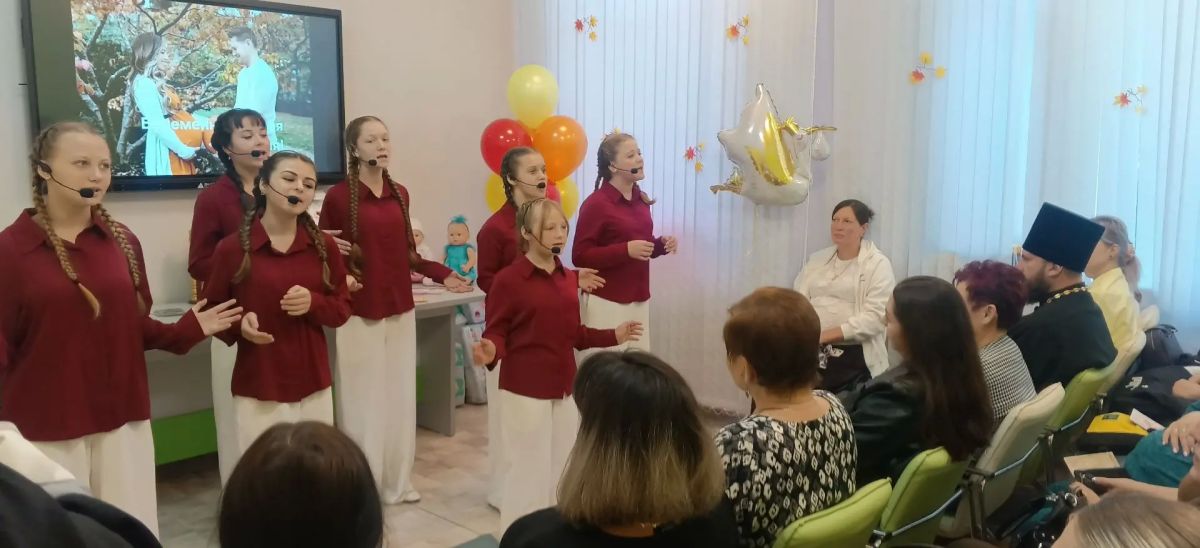В ГБУ ДНР " Городской родильный дом г. Макеевки" прошел День беременных В ГБУ ДНР " Городской родильный дом г. Макеевки" прошел День беременных