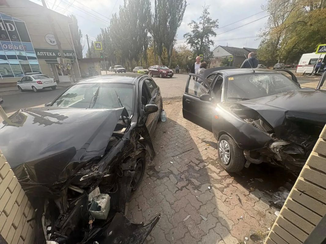 В Макеевке полицейские устанавливают обстоятельства ДТП, в результате которого пострадал месячный ребёнок В Макеевке полицейские устанавливают обстоятельства ДТП, в результате которого пострадал месячный ребёнок