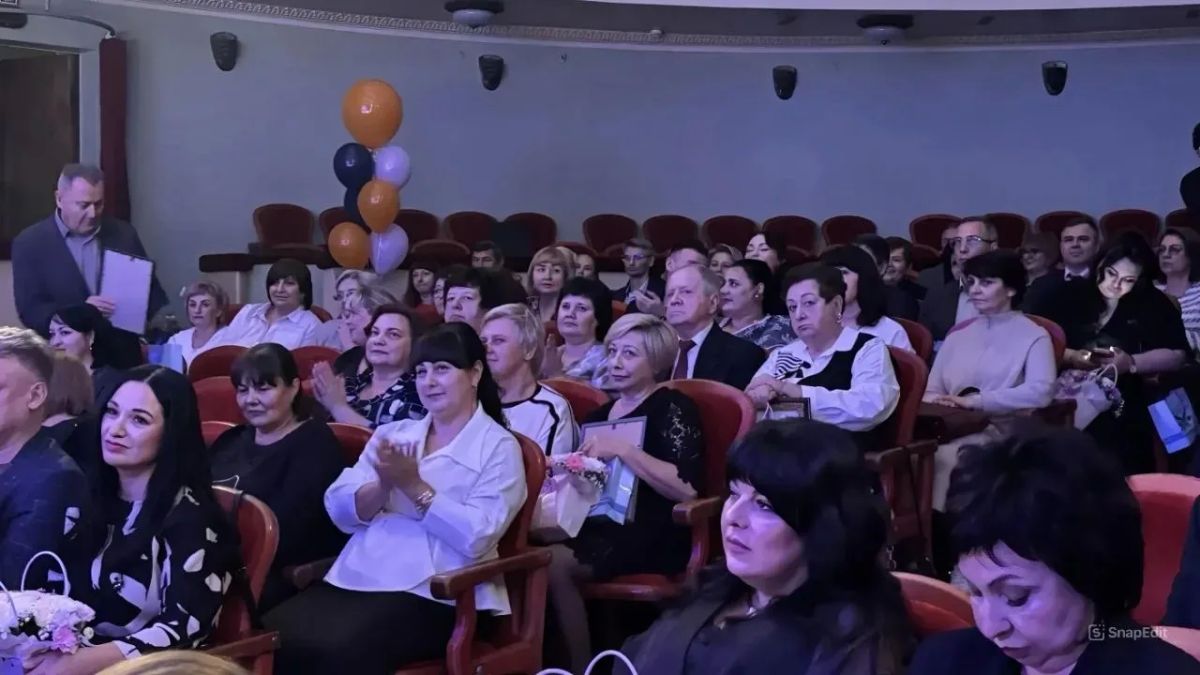 В честь 140-летия Городской клинической больницы № 1 Макеевки, известной жителям как Рудничная больница, состоялось торжественное мероприятие В честь 140-летия Городской клинической больницы № 1 Макеевки, известной жителям как Рудничная больница, состоялось торжественное мероприятие
