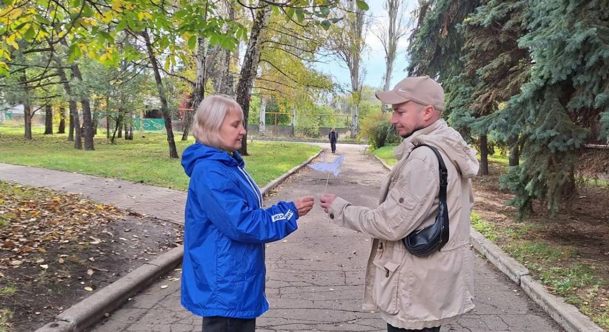Вчера, 22 октября, состоялась патриотическая акция «Белые журавли», организованная при поддержке «Совета женщин города Макеевки» Регионального отделения «Союз женщин России» Донецкой Народной Республики в Советском... Вчера, 22 октября, состоялась патриотическая акция «Белые журавли», организованная при поддержке «Совета женщин города Макеевки» Регионального отделения «Союз женщин России» Донецкой Народной Республики в Советском...