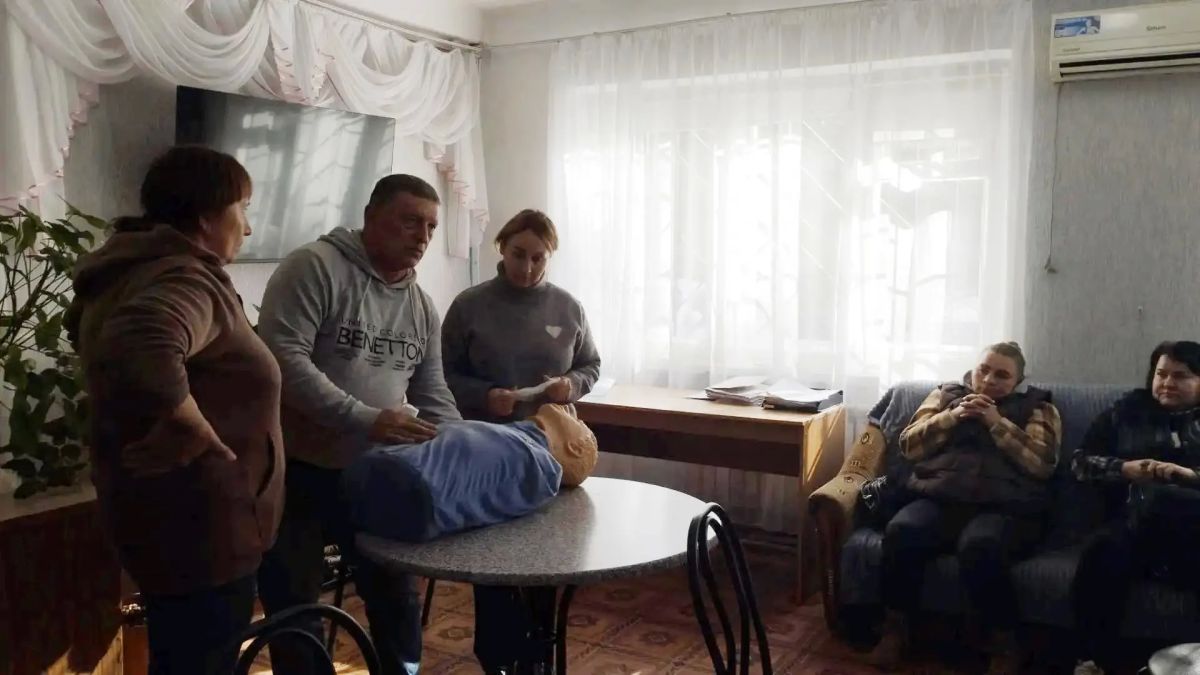 Практическое занятие по оказанию первой помощи Практическое занятие по оказанию первой помощи